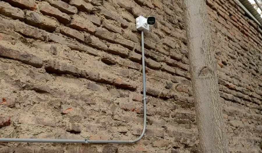 a que altura instalar camaras de seguridad