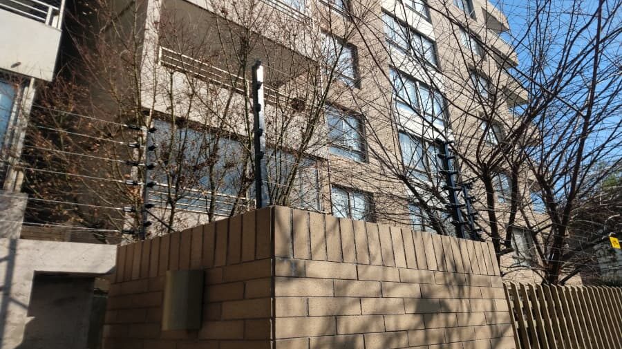 Mantenimiento de cerco eléctrico 1 Nosteal mantención cerco eléctrico condominios Chile