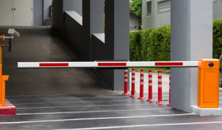 Instalaci贸n de barreras vehiculares autom谩ticas