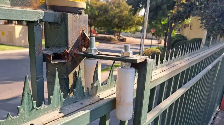 reparacion de porton electrico en condominios macul