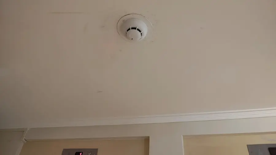 Nuevo Sistema de Incendios Paradox: Edificio Flandes 1 Nosteal sistema de alarma contra incendio en las condes